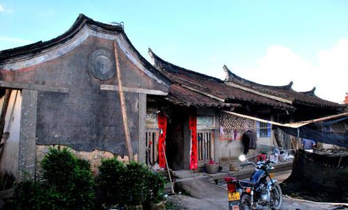 吕坊村