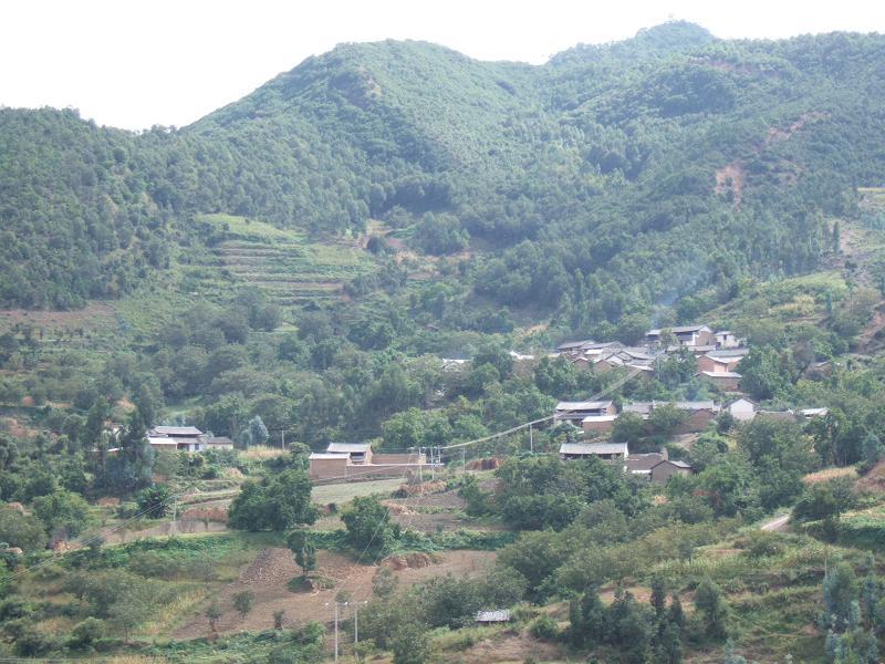 大尖峰村