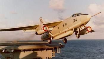 EA-3電子戰(zhàn)飛機(jī)