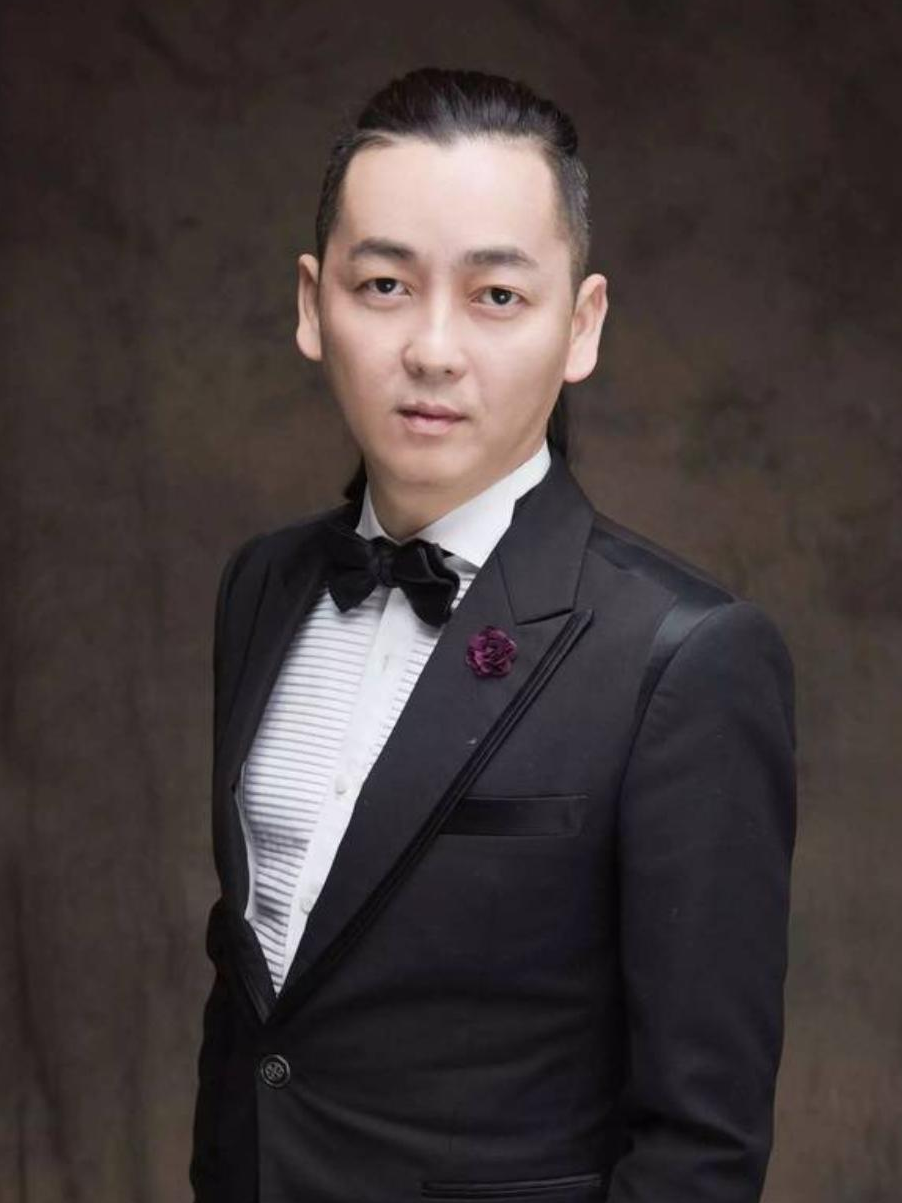 王宏亮