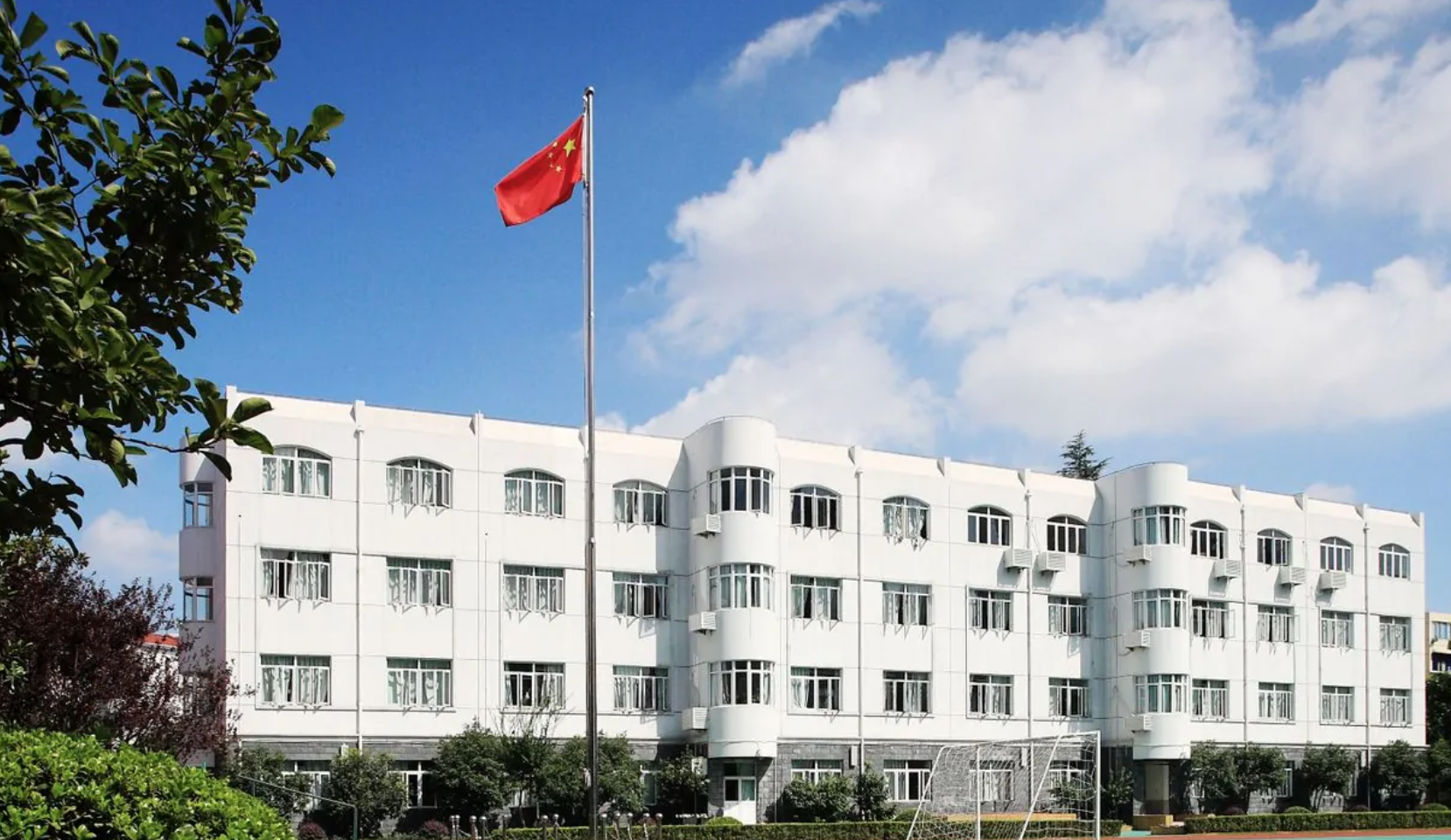 上海師范大學(xué)第一附屬小學(xué)