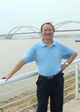 陶水平