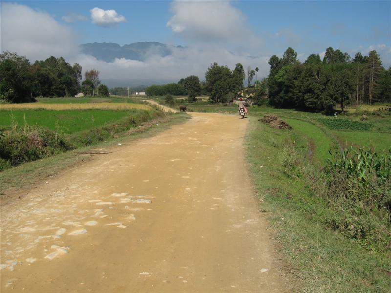侯家寨村
