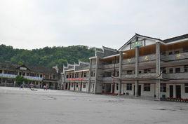 鳳凰縣箭道坪小學(xué)