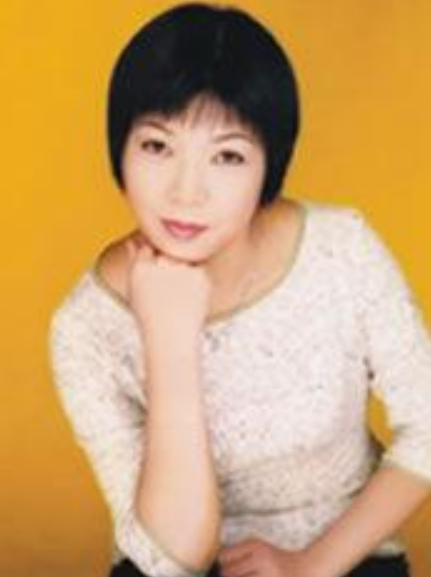 闻彩珍