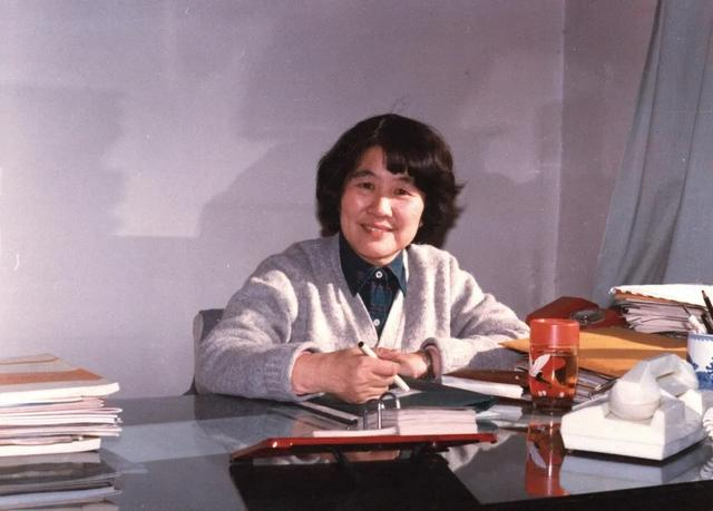 曹怡