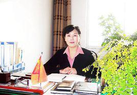 杨莉