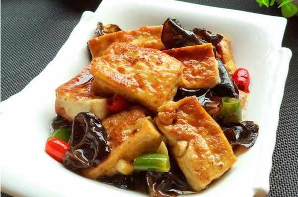 木耳豆腐