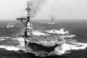 富蘭克林號航空母艦