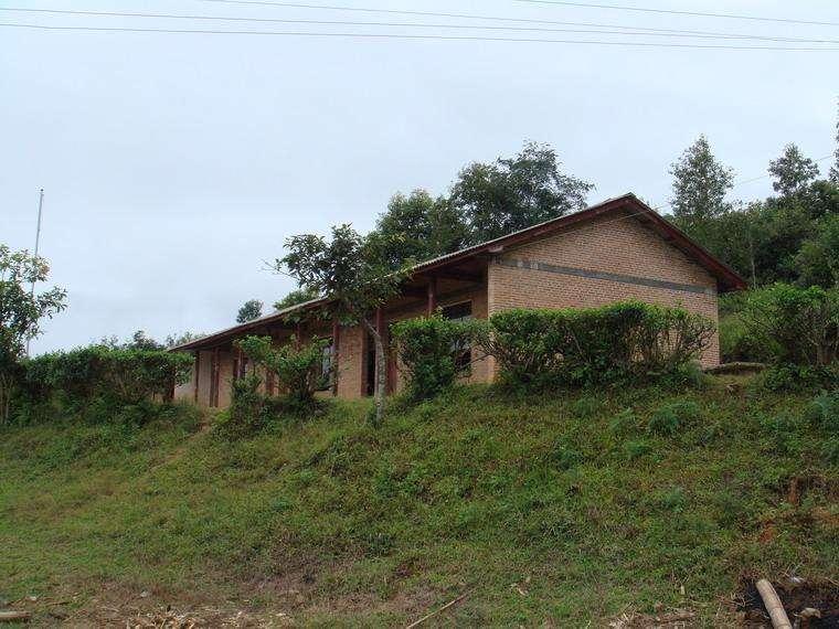 章家村