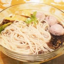 牛肉清湯面的