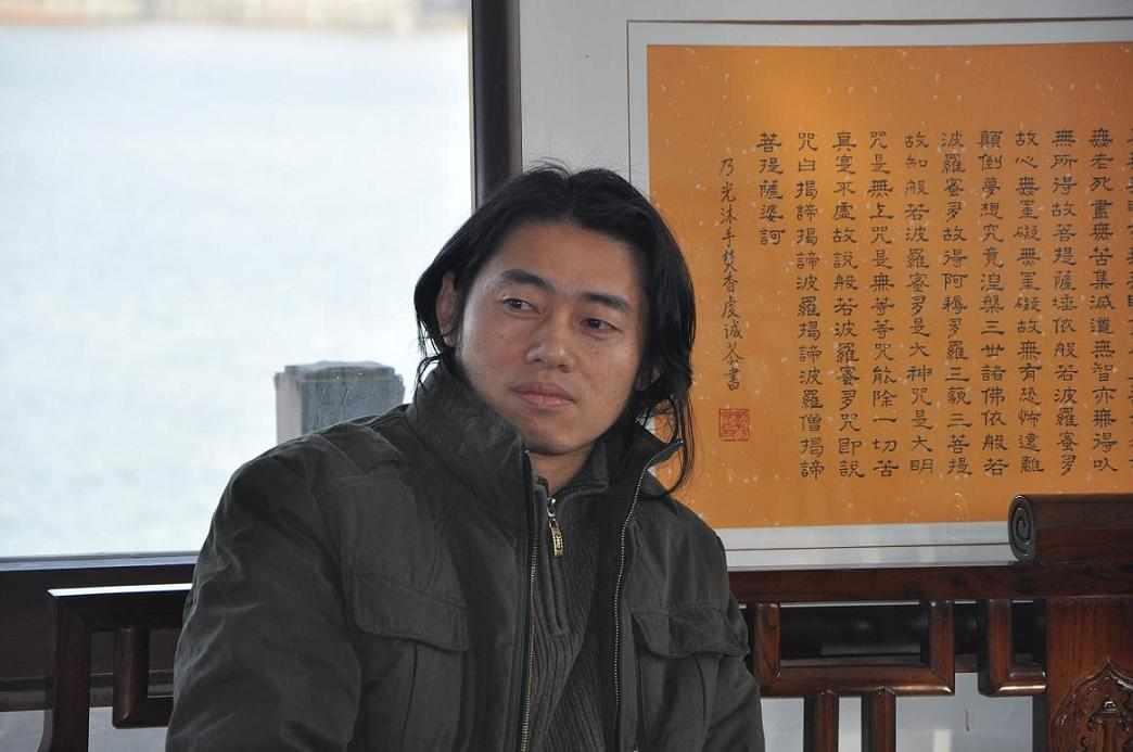 董明光