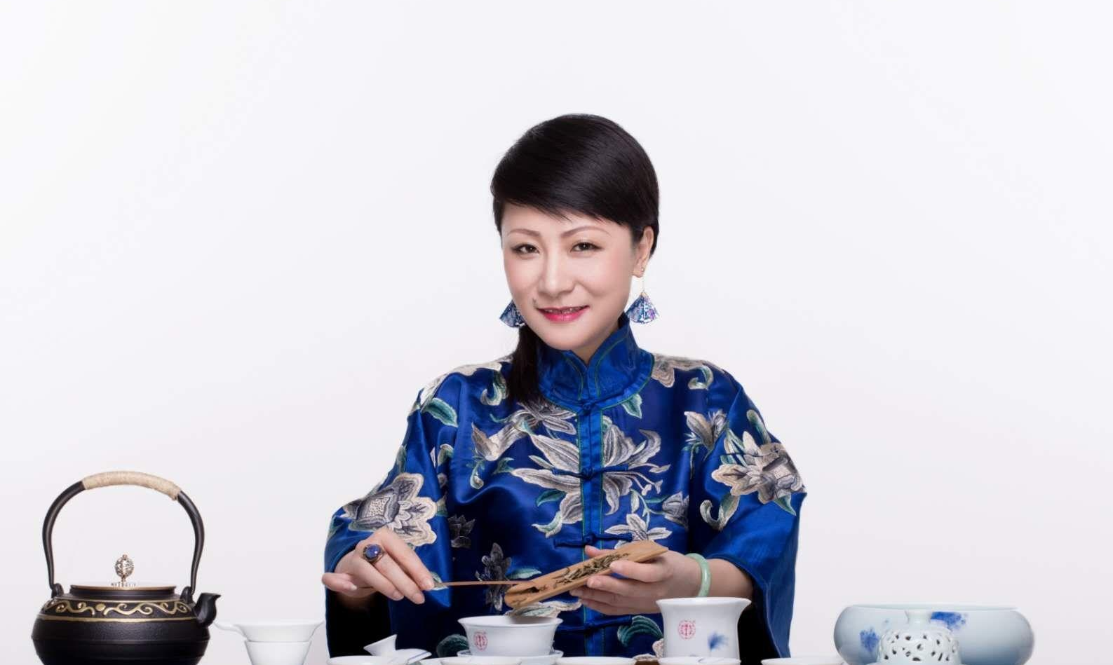 严梅