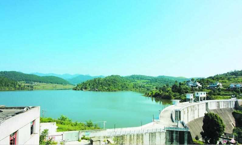 附廓水库