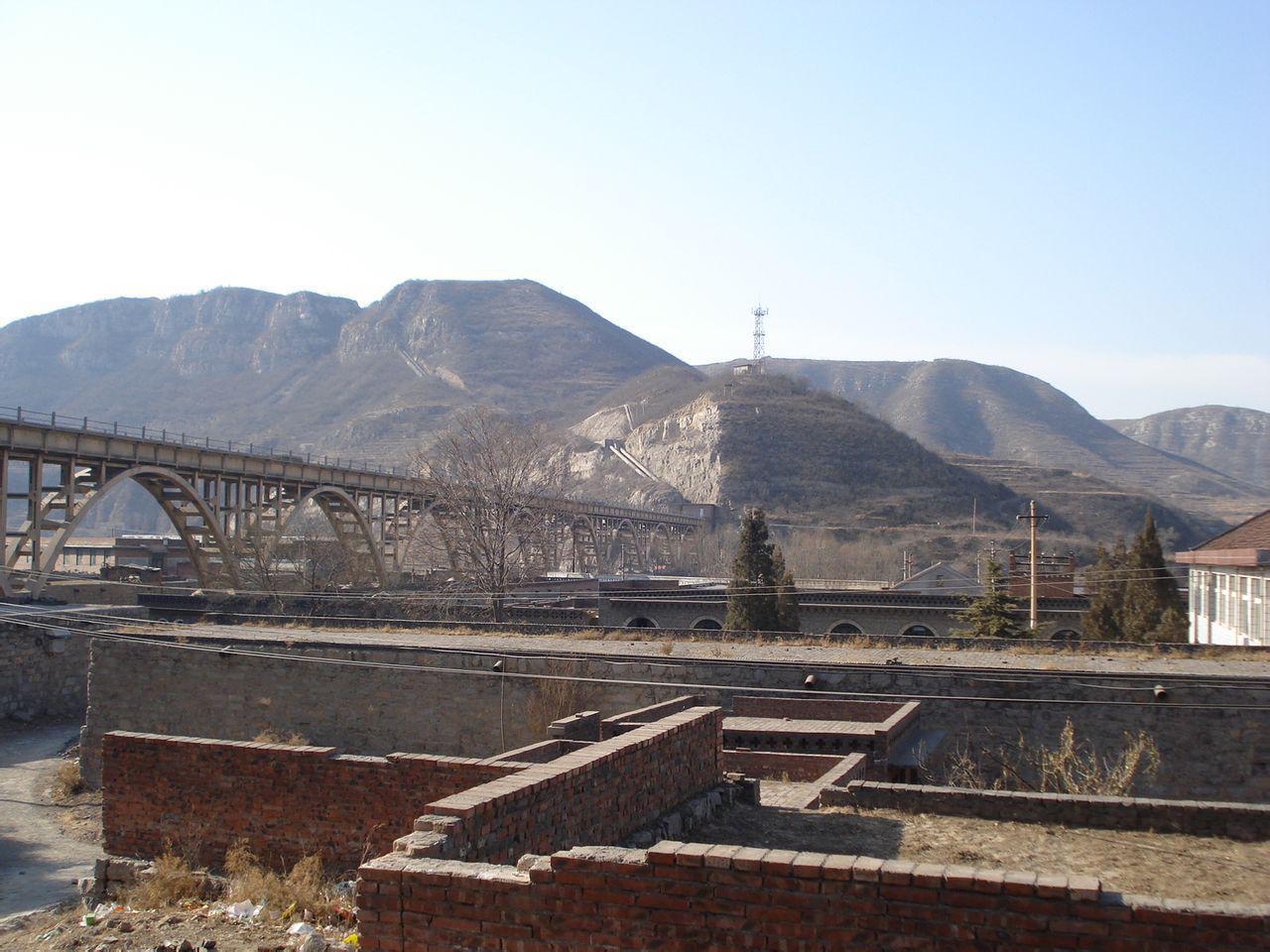 南上莊村