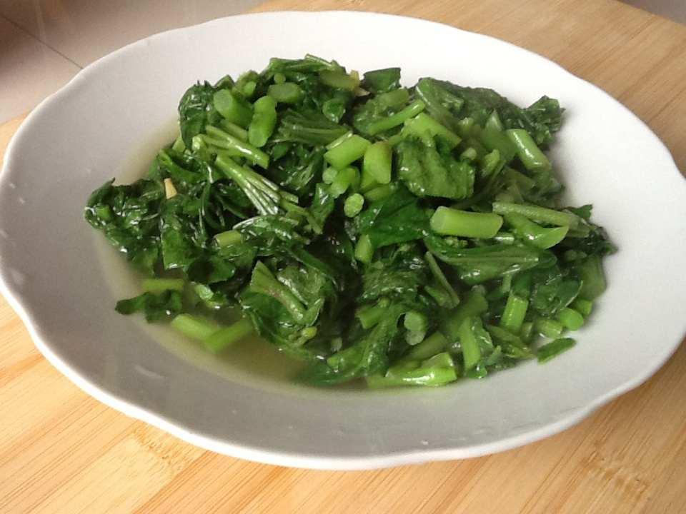 清炒荠菜