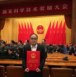 李卫