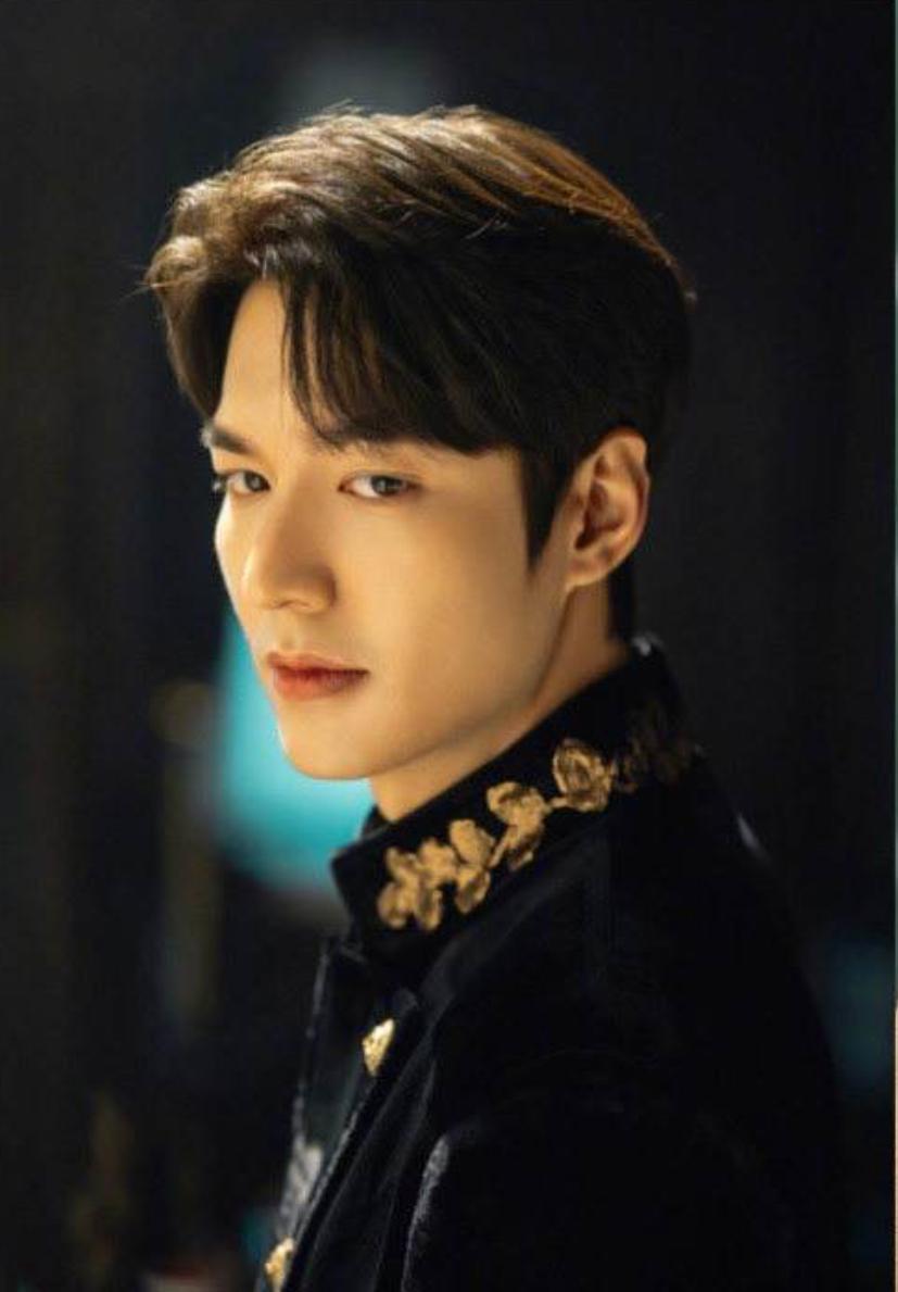 李衮
