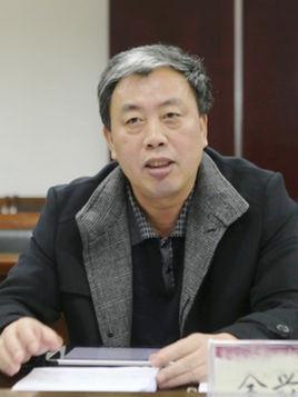仝兴华