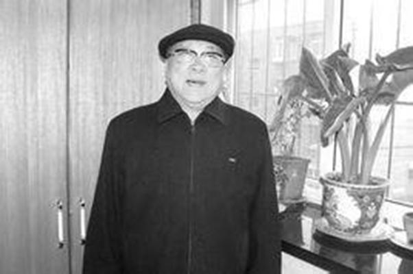 曹輔權(quán)