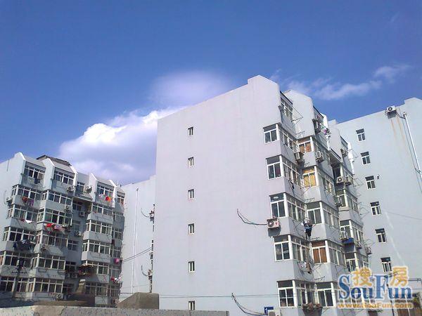 南山新村