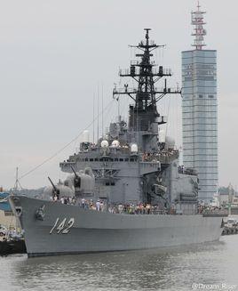 榛名級(jí)直升機(jī)驅(qū)逐艦