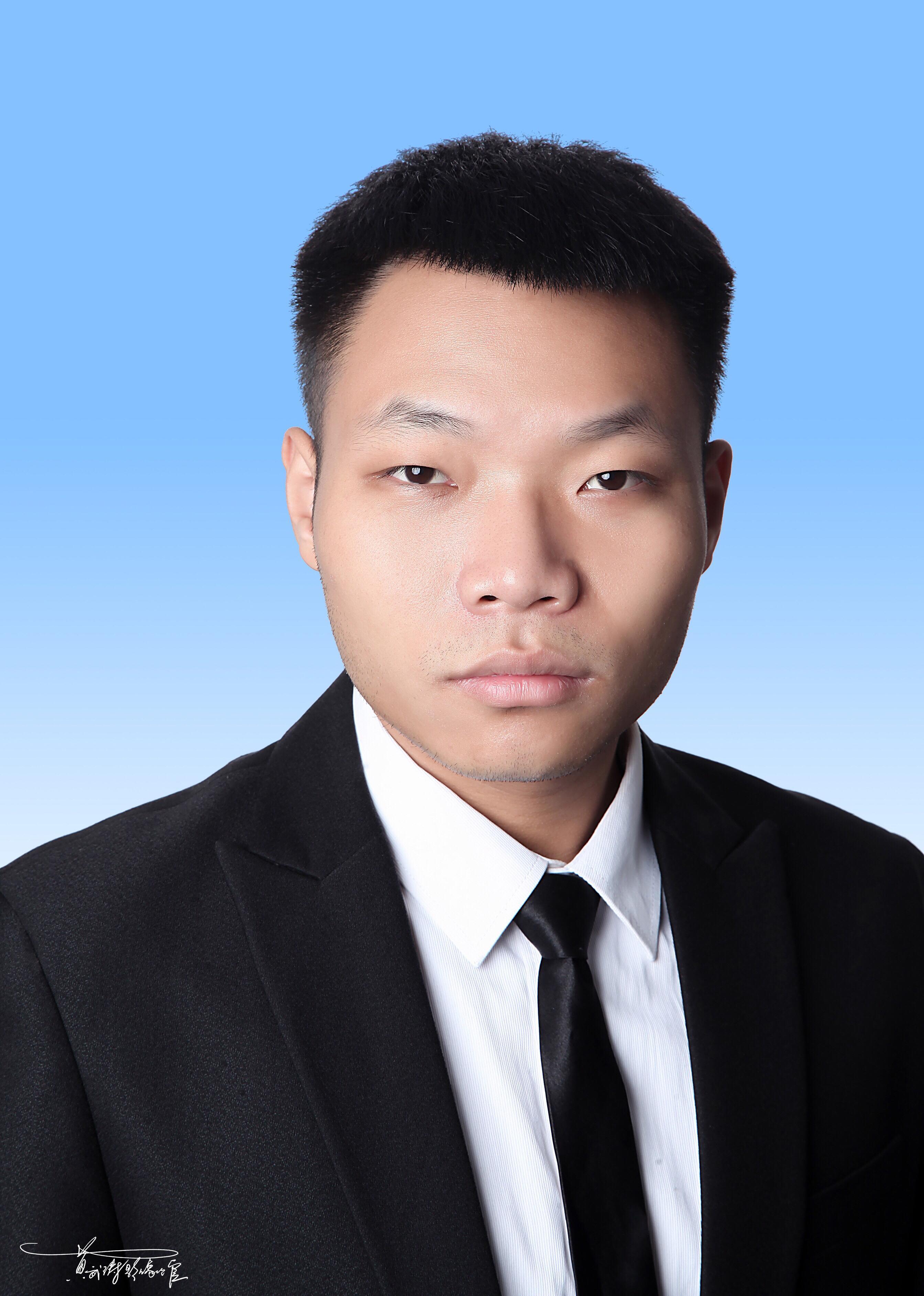 黄诗煊