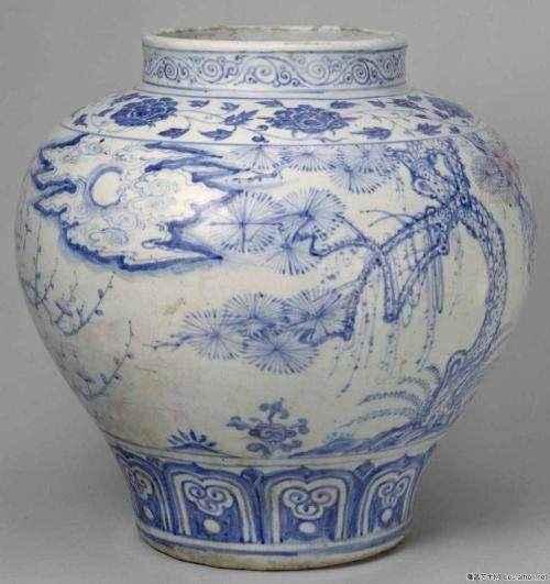 明正統(tǒng)青花瓷