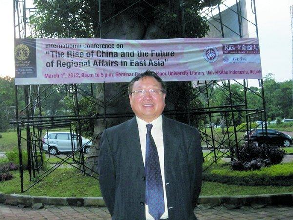 杨保筠