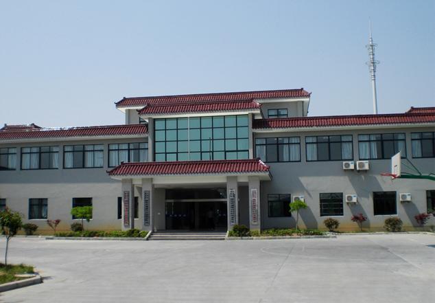 骆兴村