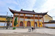 罗溪镇龙珠山寺