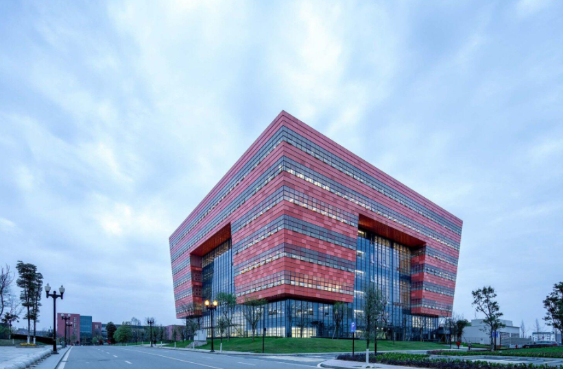 成都大学图书馆