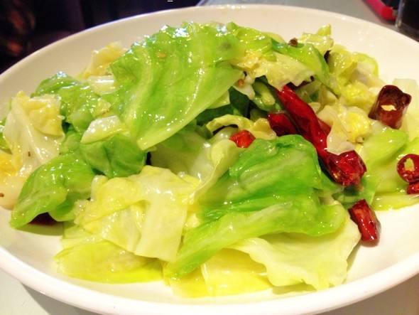 炒卷心菜
