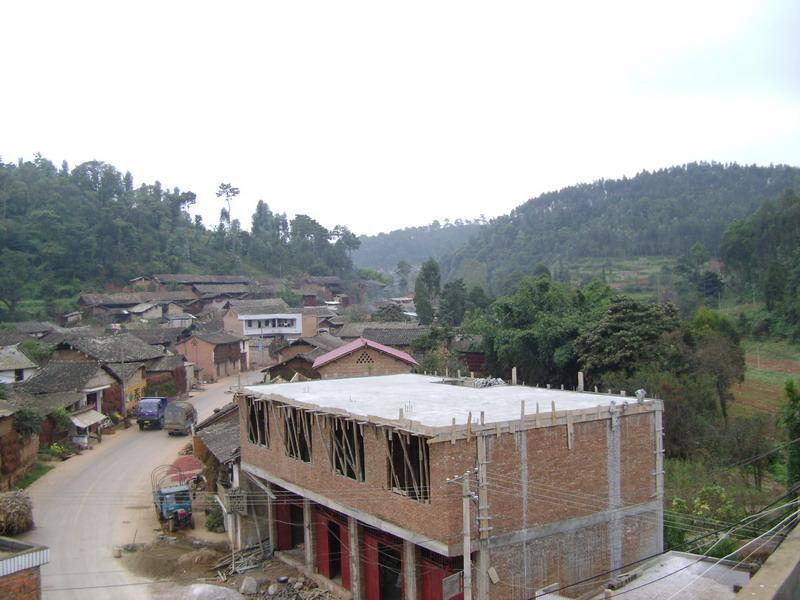 籠陶村