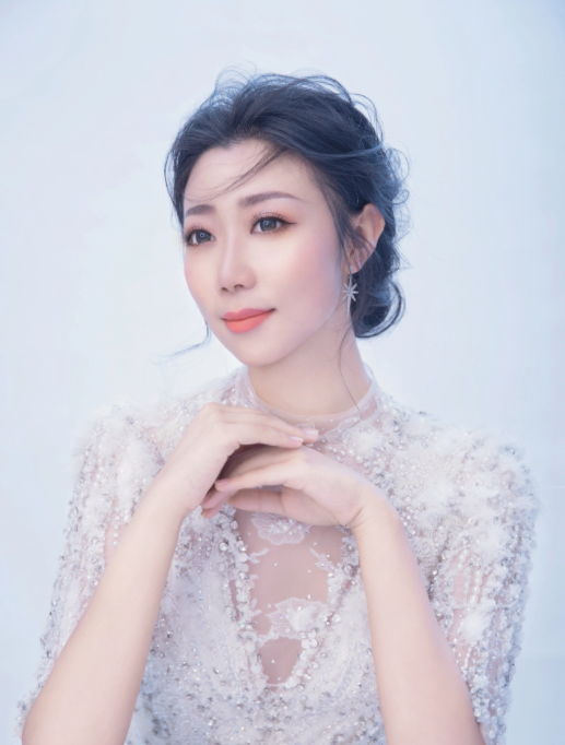 李佳蔚