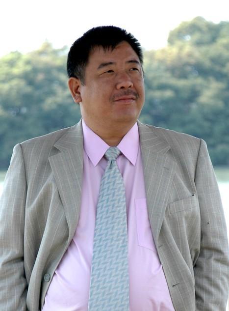 胡賓
