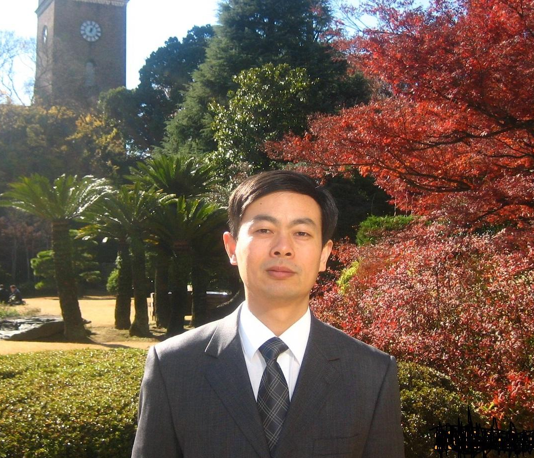 潘勇