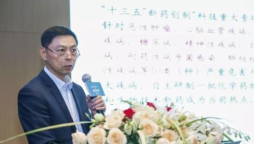 周长林