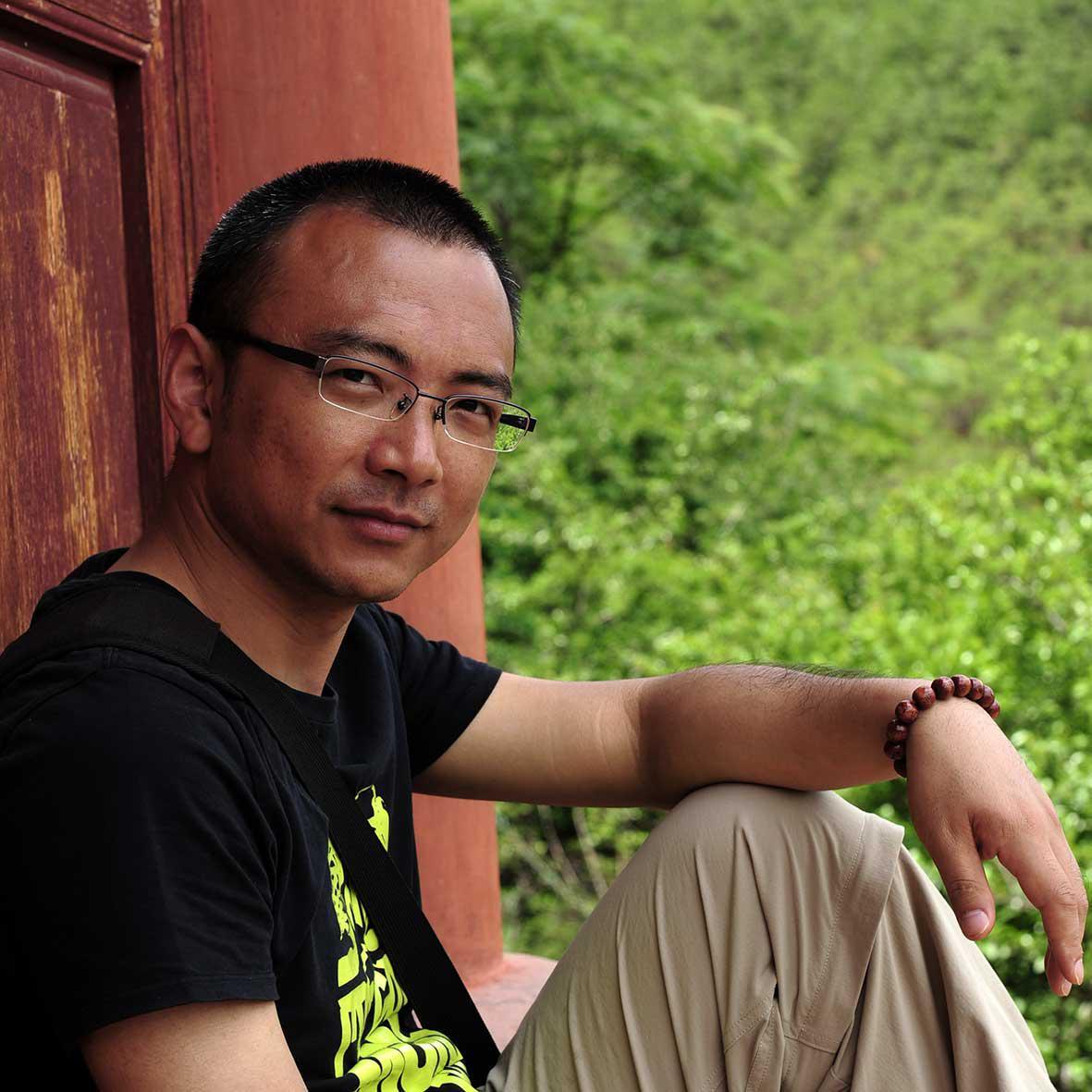 魏坤