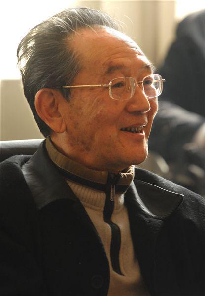 戴高龄