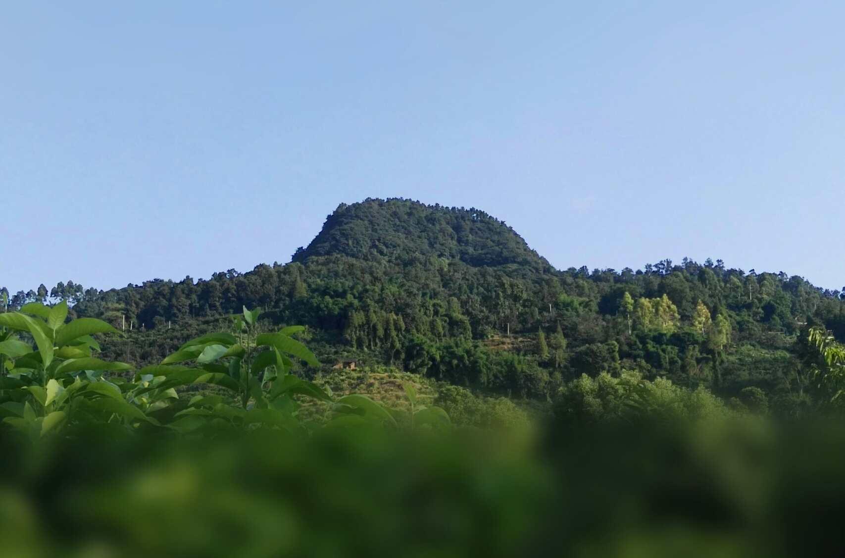 官帽山