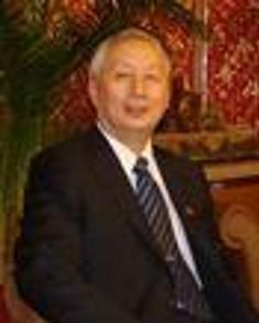 梁开龙
