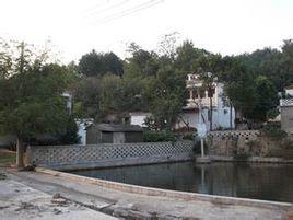 洪橋村