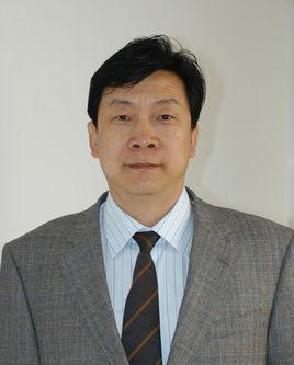 李建英