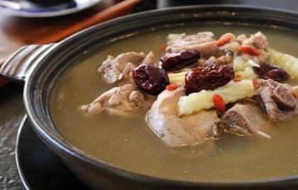 黨參附片狗肉湯