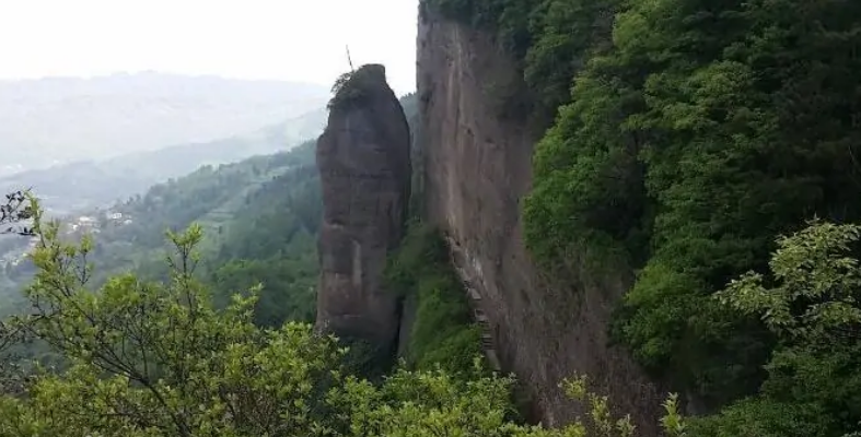 剑山