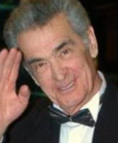 尤里耶·達(dá)里耶