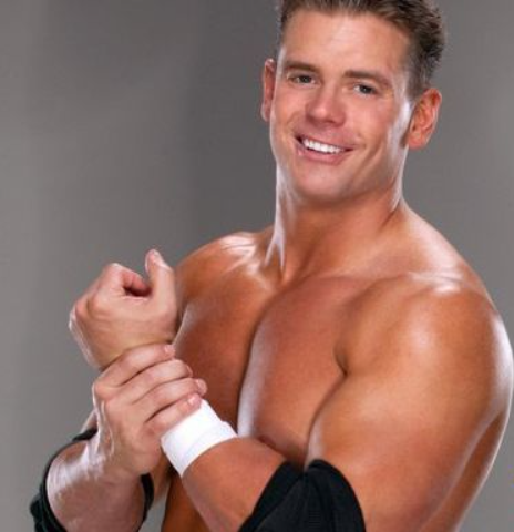 艾利克斯·萊利