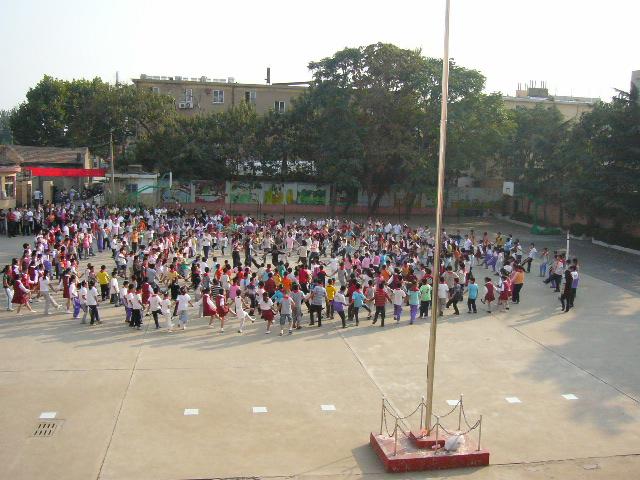 青岛振华路小学
