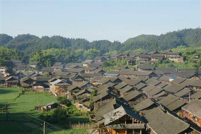 臘洞村